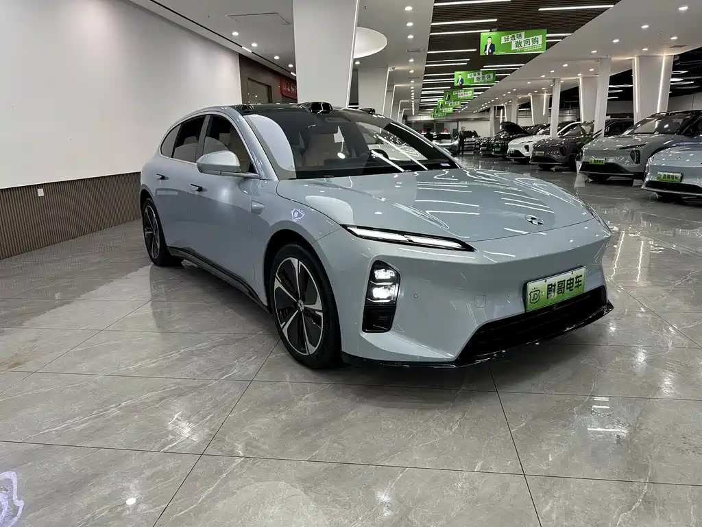 NIO ET5T — миниатюра 3