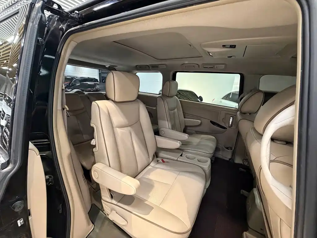 Nissan Quest — миниатюра 25