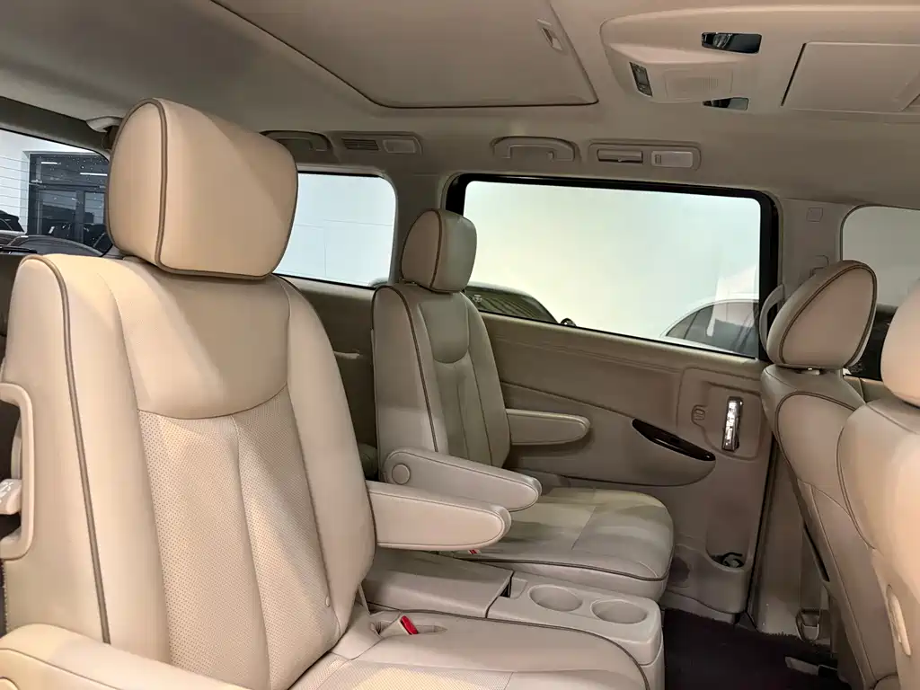 Nissan Quest — миниатюра 28