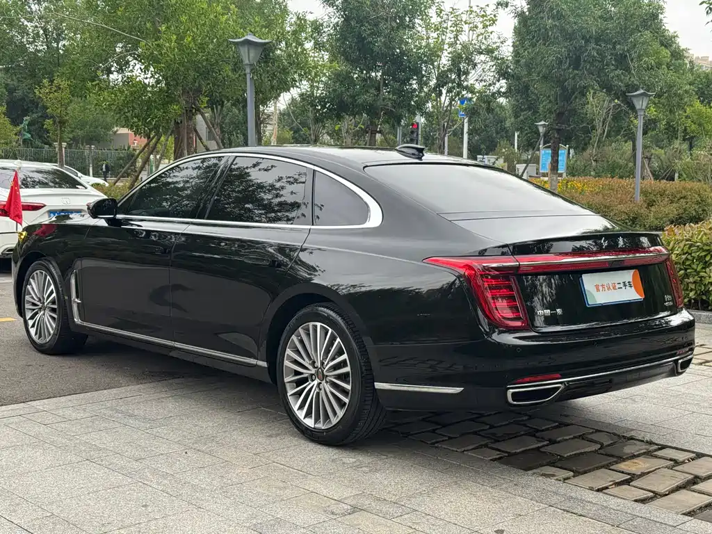 Hongqi H9 2020 2.0T
