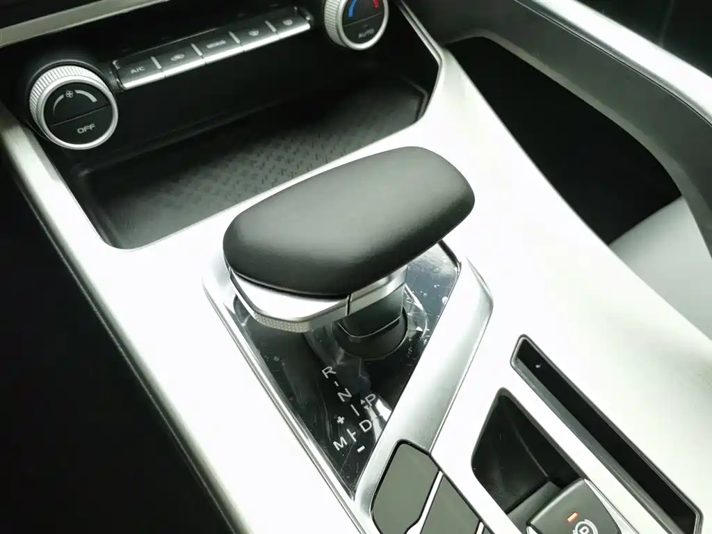 GEELY AUTOMOBILE BINYUE