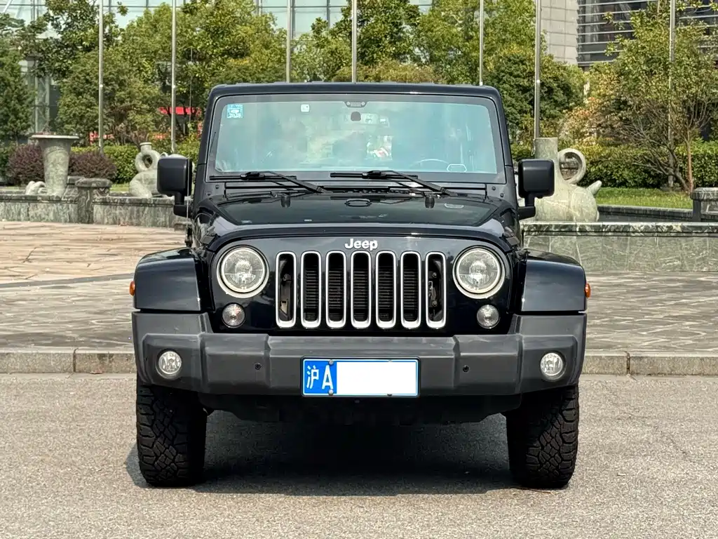 Jeep Wrangler — миниатюра 2