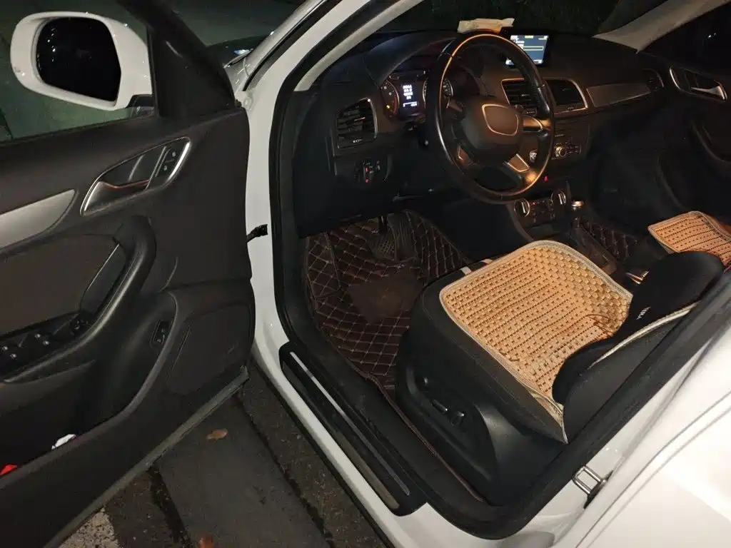 Audi Q3 — миниатюра 12