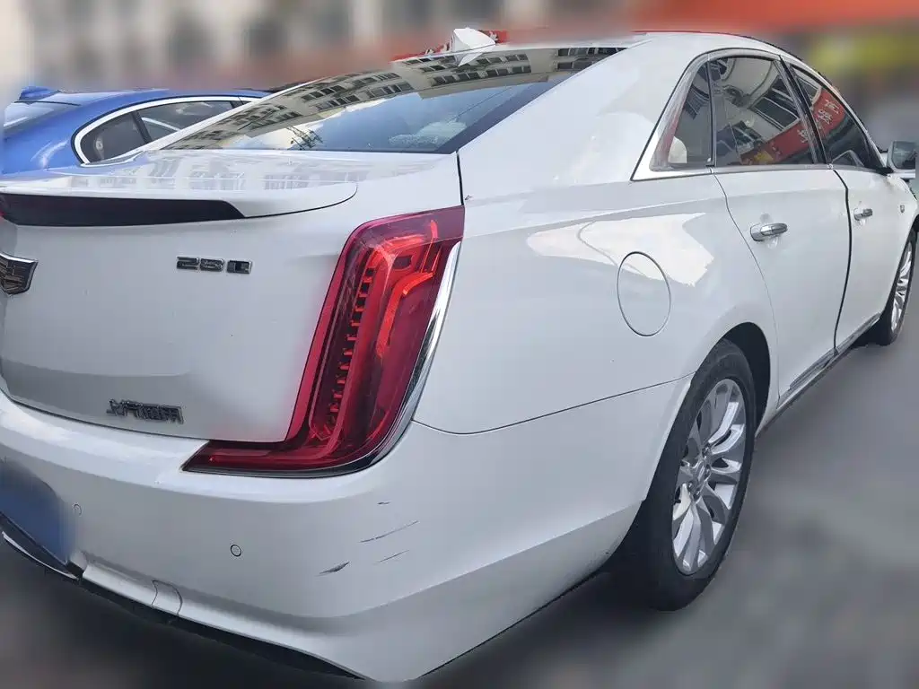 Cadillac XTS — миниатюра 4