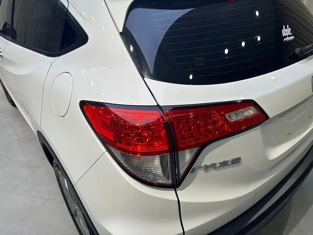Honda Vezel — миниатюра 27