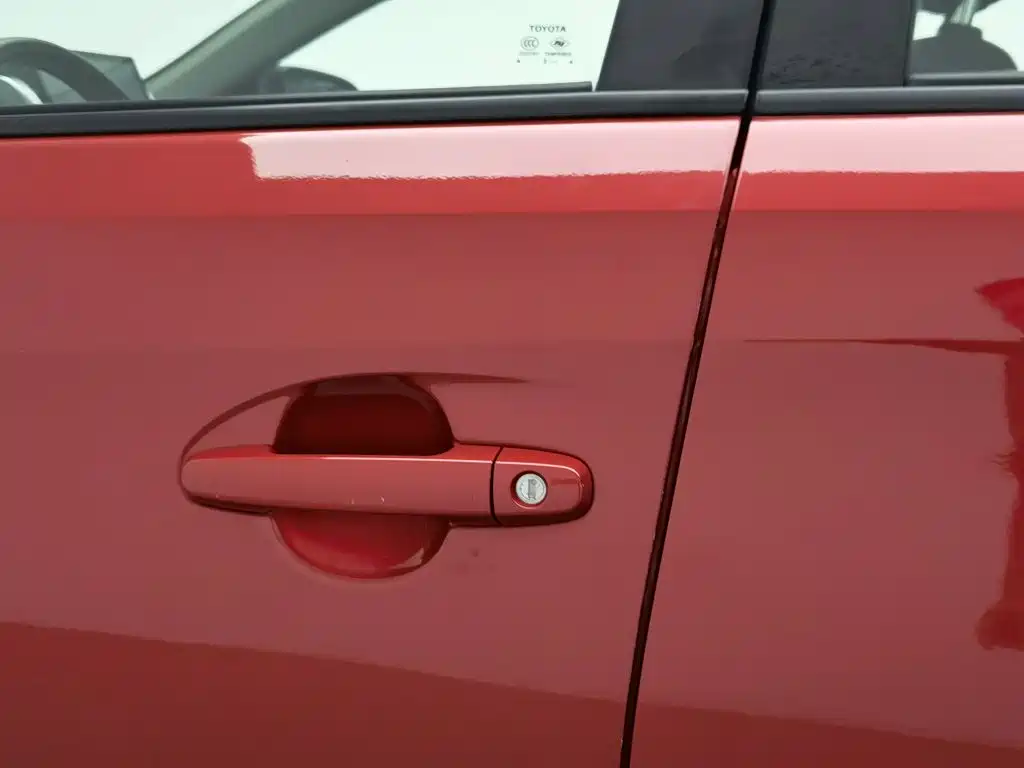 Toyota Yaris L — миниатюра 18