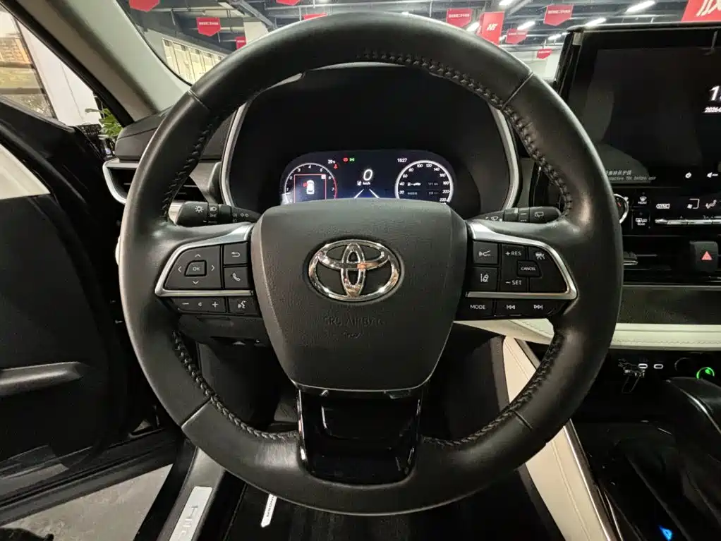Toyota Highlander — фотографии объявления, Фото 15