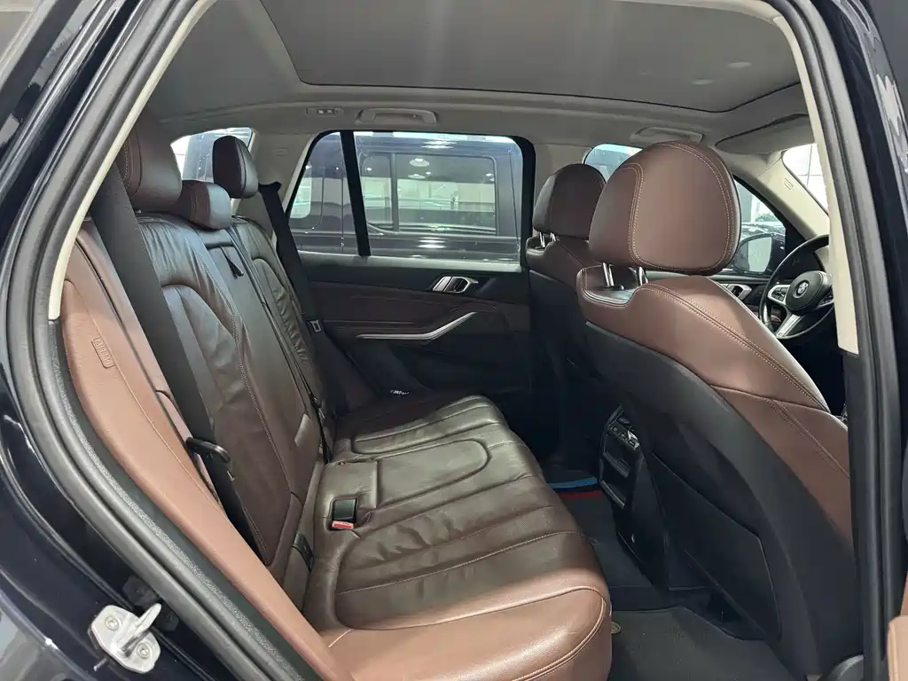 BMW X5 (Import) — миниатюра 14