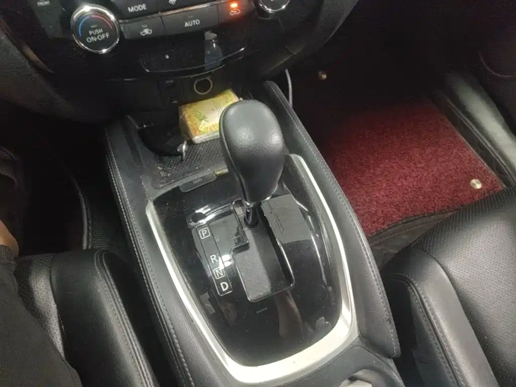 Nissan X-Trail — миниатюра 14