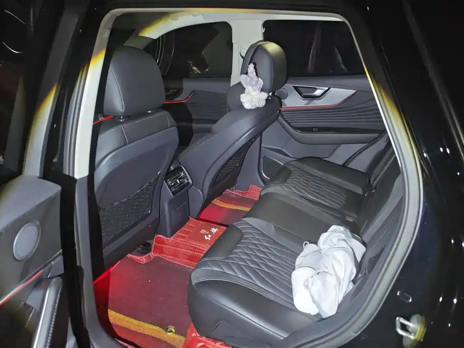 Hongqi Hongqi HS5 — миниатюра 11