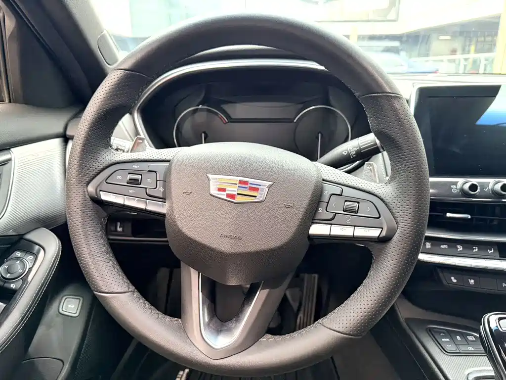 Cadillac CT5 2021 28T Lead Sport