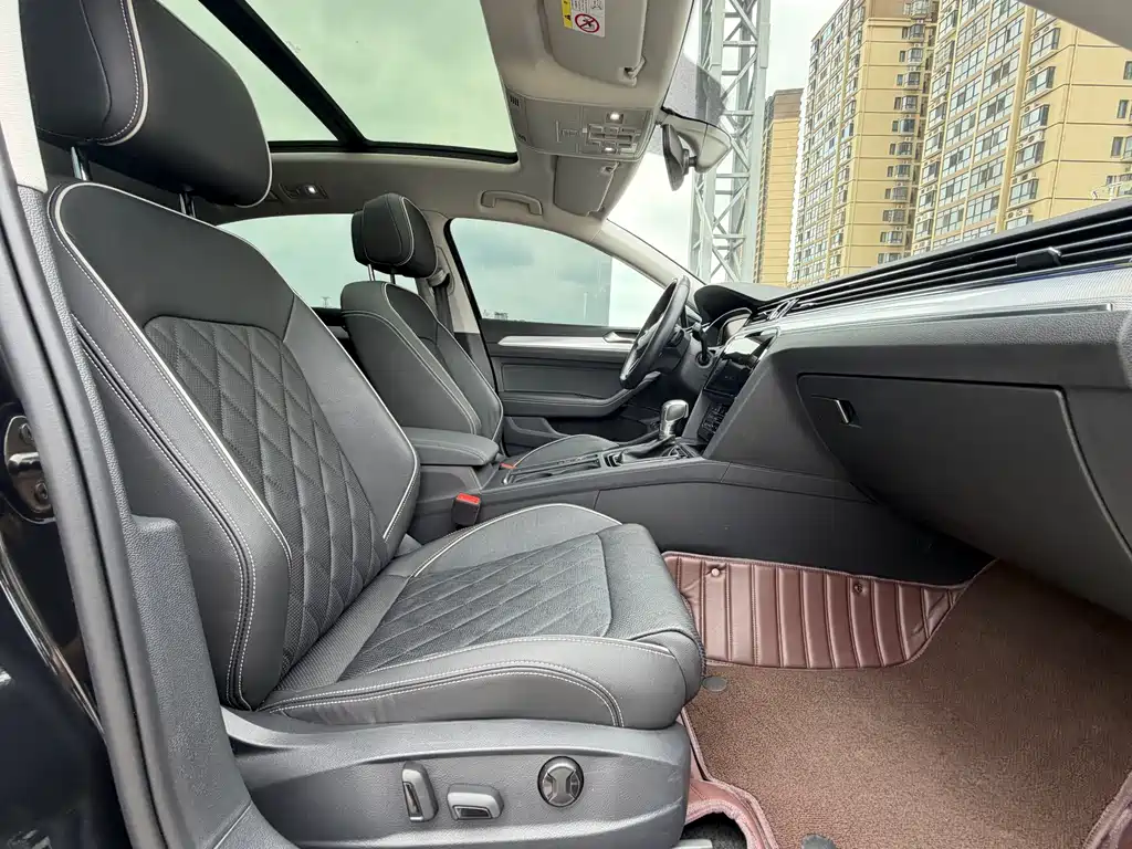 Volkswagen 迈腾 PHEV — миниатюра 8