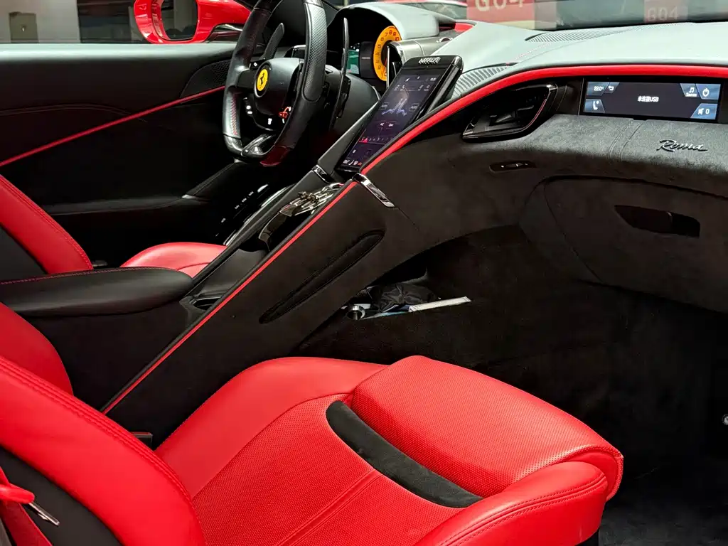 Ferrari Roma — миниатюра 8