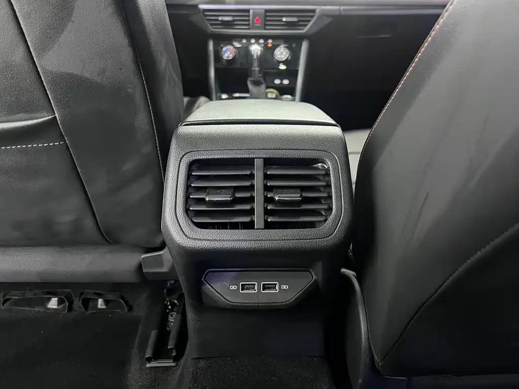 Volkswagen Bora — миниатюра 17
