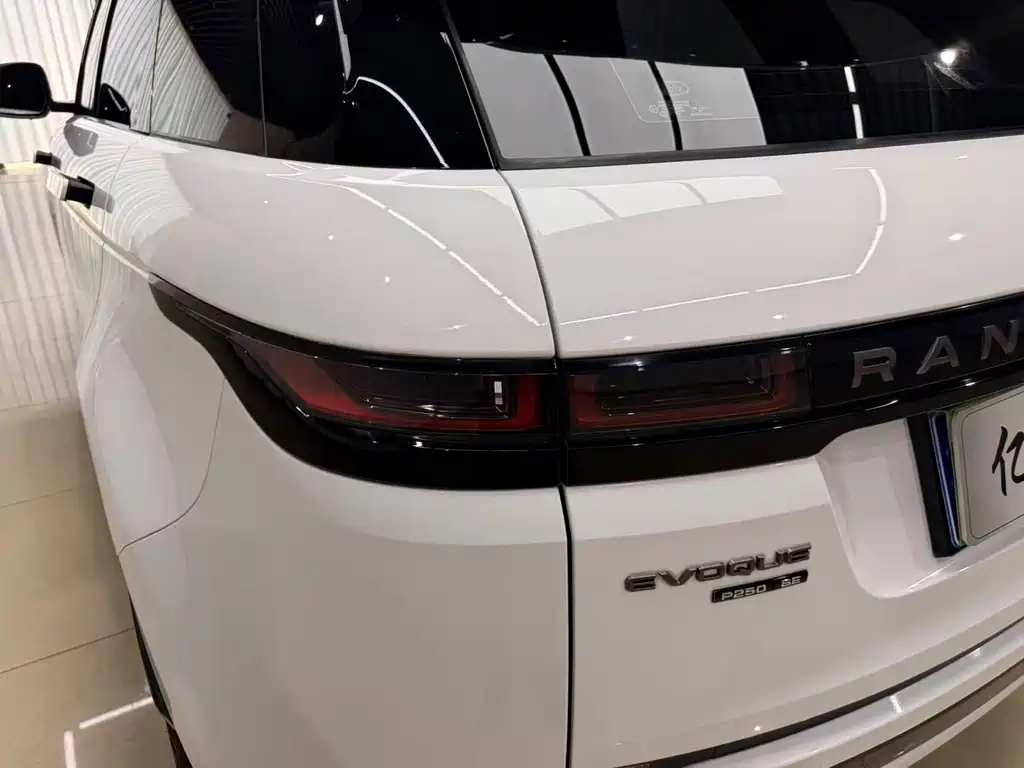 Land Rover Evoque — миниатюра 15