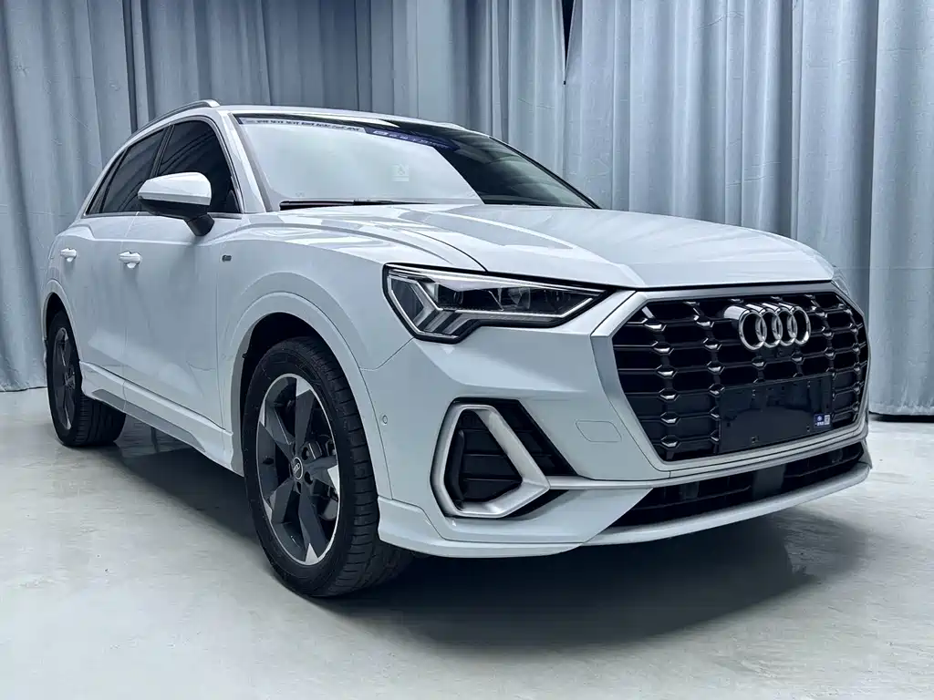 Audi Q3 2022 35 TFSI Fashion