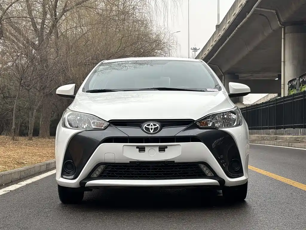 TOYOTA YARIS L ZHIXUAN