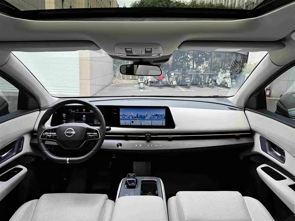 Nissan Ariya — миниатюра 13