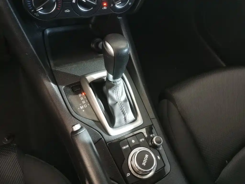 Mazda 3 Axela — миниатюра 14