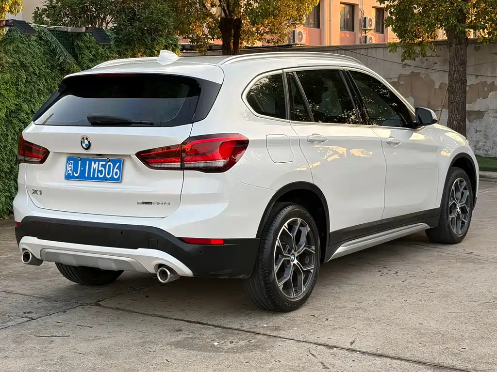 BMW X1 — миниатюра 4