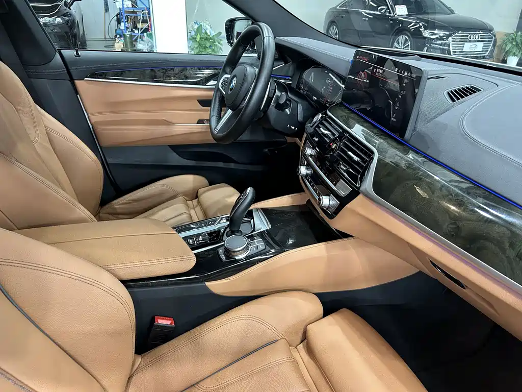 BMW 6 Series GT — миниатюра 11