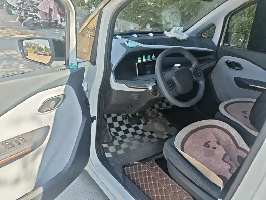 Wuling Nano EV — миниатюра 16