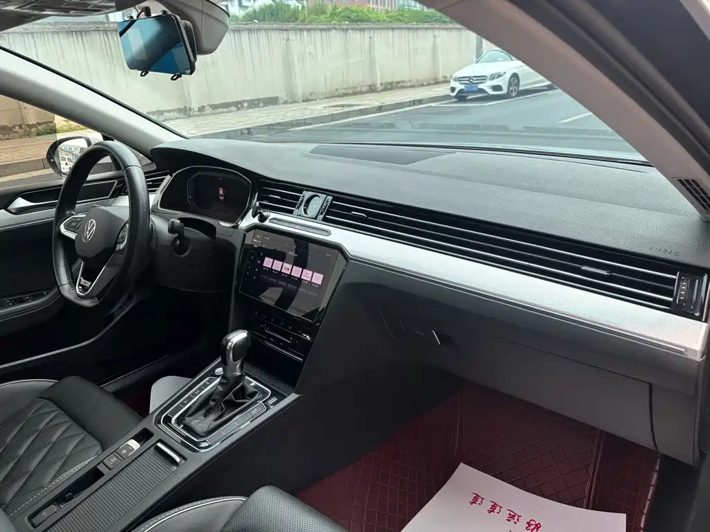 Volkswagen 迈腾 PHEV — миниатюра 18