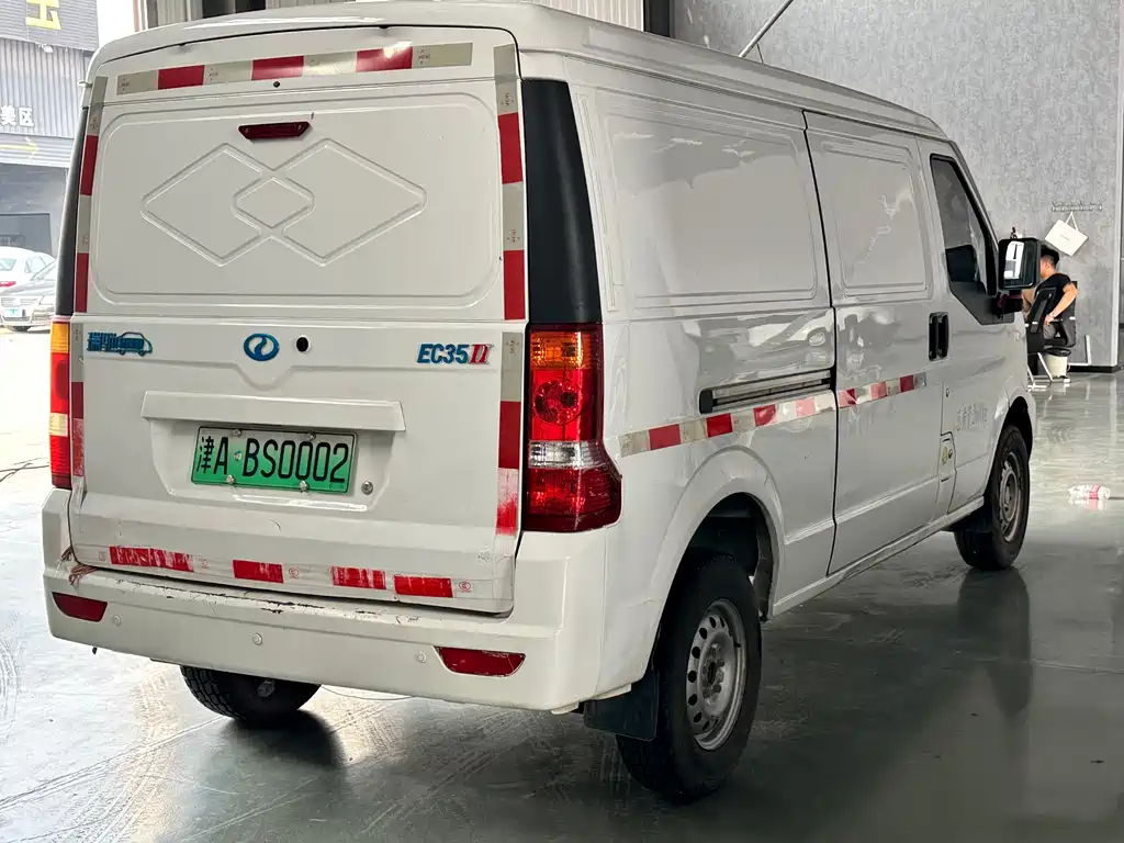 Ruichi Auto EC35 2022 EC35 II Standard 38.7kWh