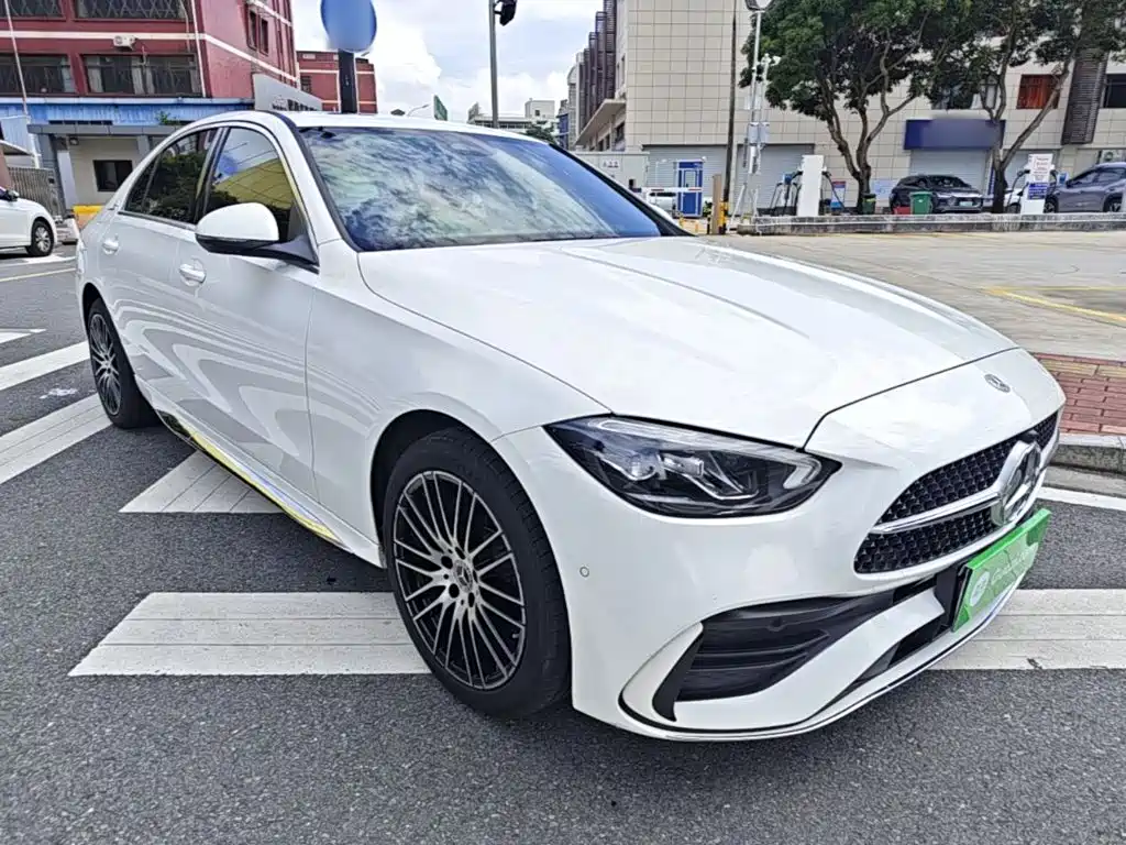 Mercedes-Benz C-Class — миниатюра 4