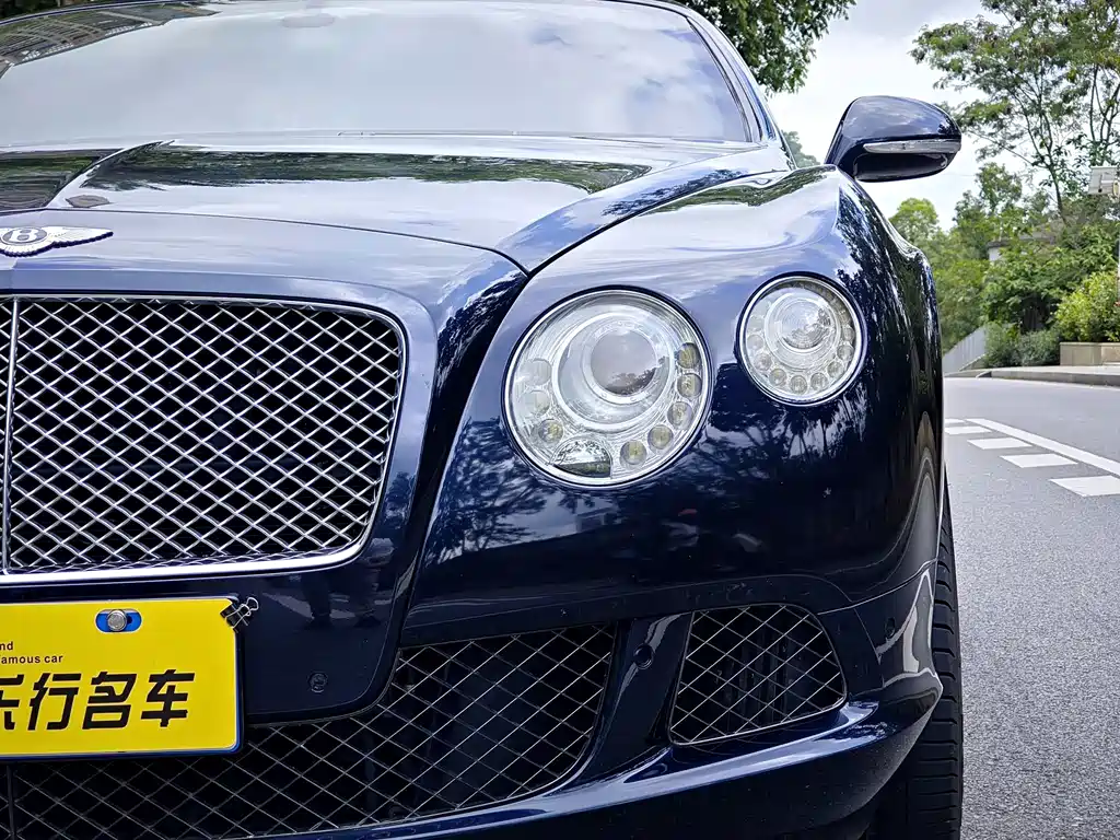 Bentley Continental — миниатюра 4