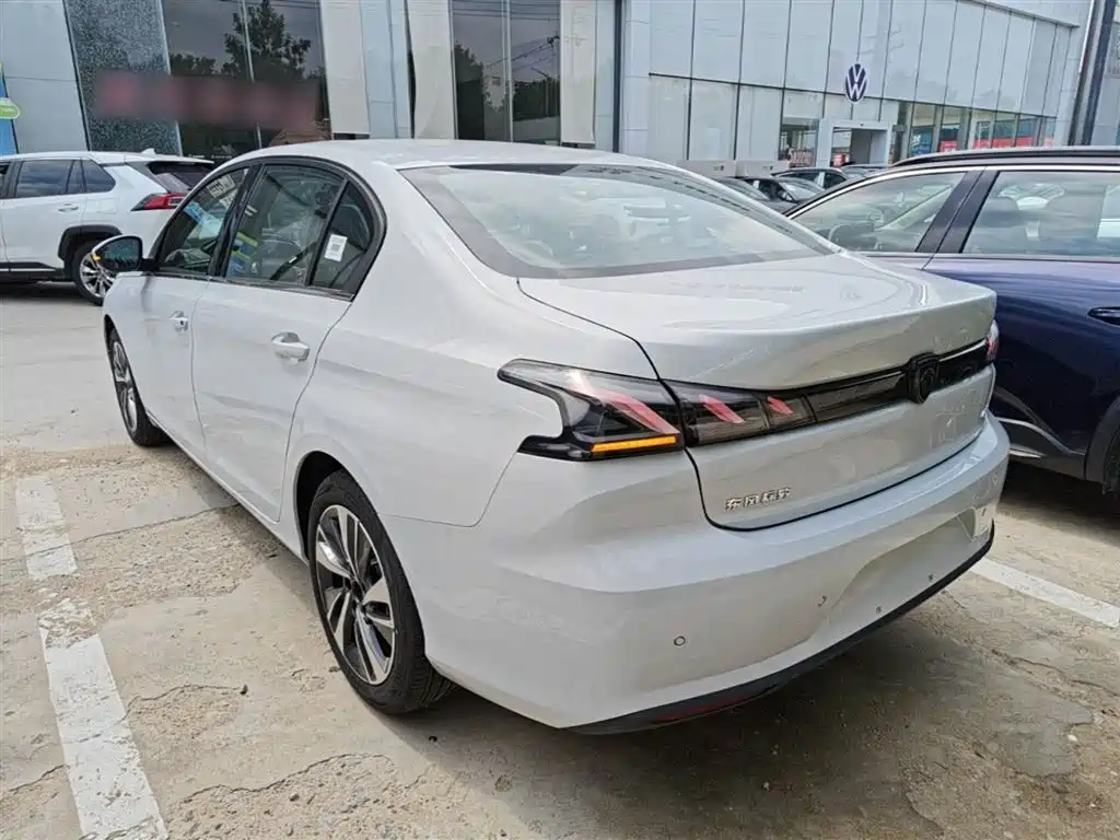 Peugeot 408 2024 360THP