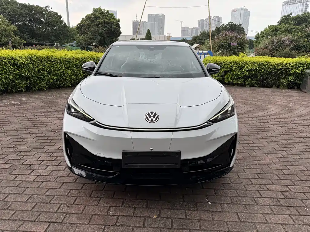 Volkswagen 06 2024 Max