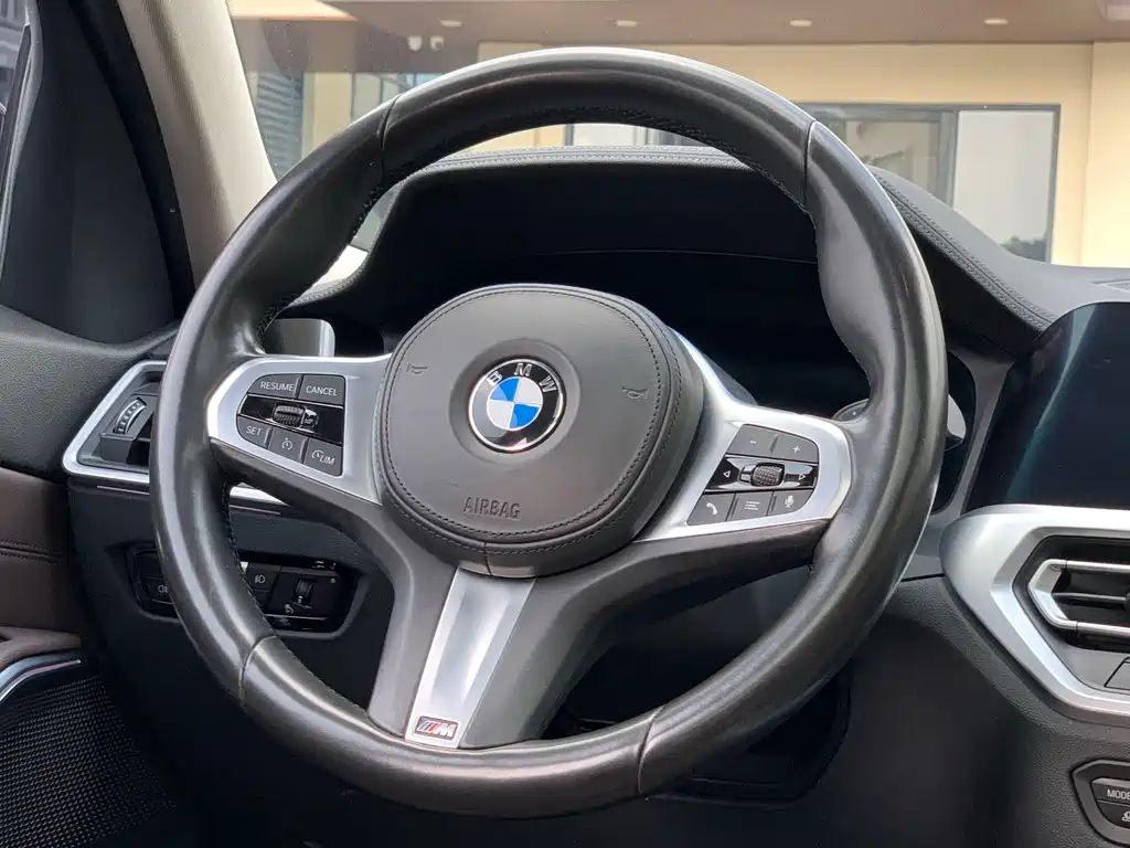 BMW 3 Series — миниатюра 21