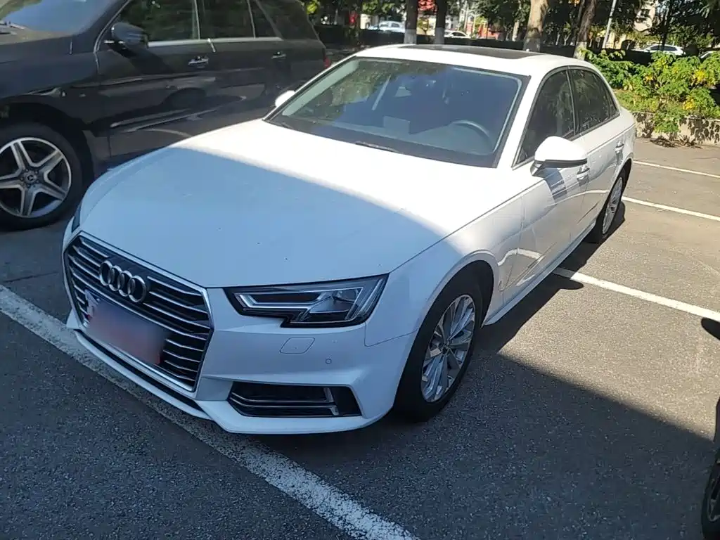 2020 Audi A4 - zdjęcie 1 z 25