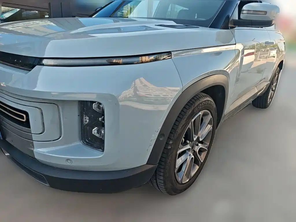 Geely Icon