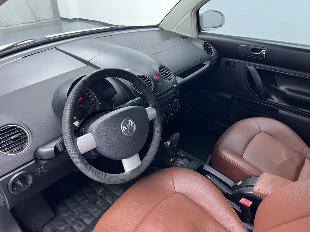 Volkswagen Beetle — миниатюра 4