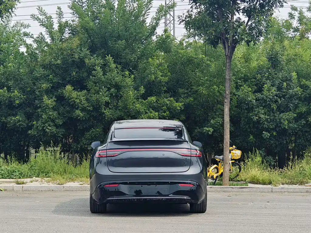 Luxeed R7 2024 667km Pro