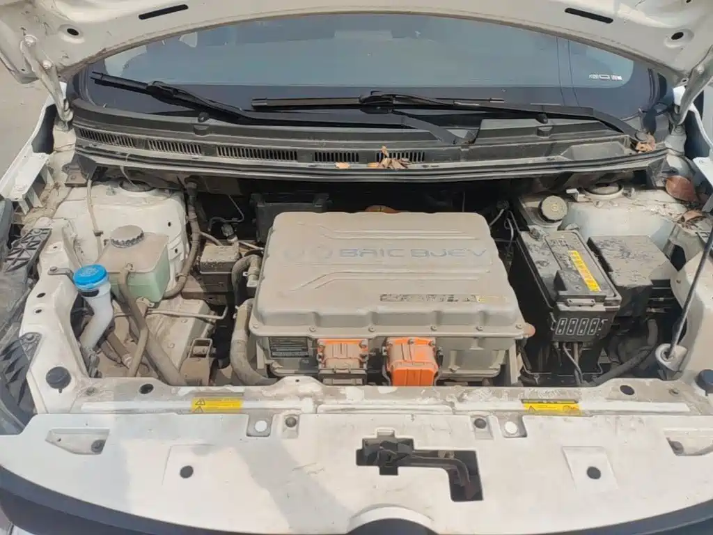 BAIC New Energy EC5 — миниатюра 20