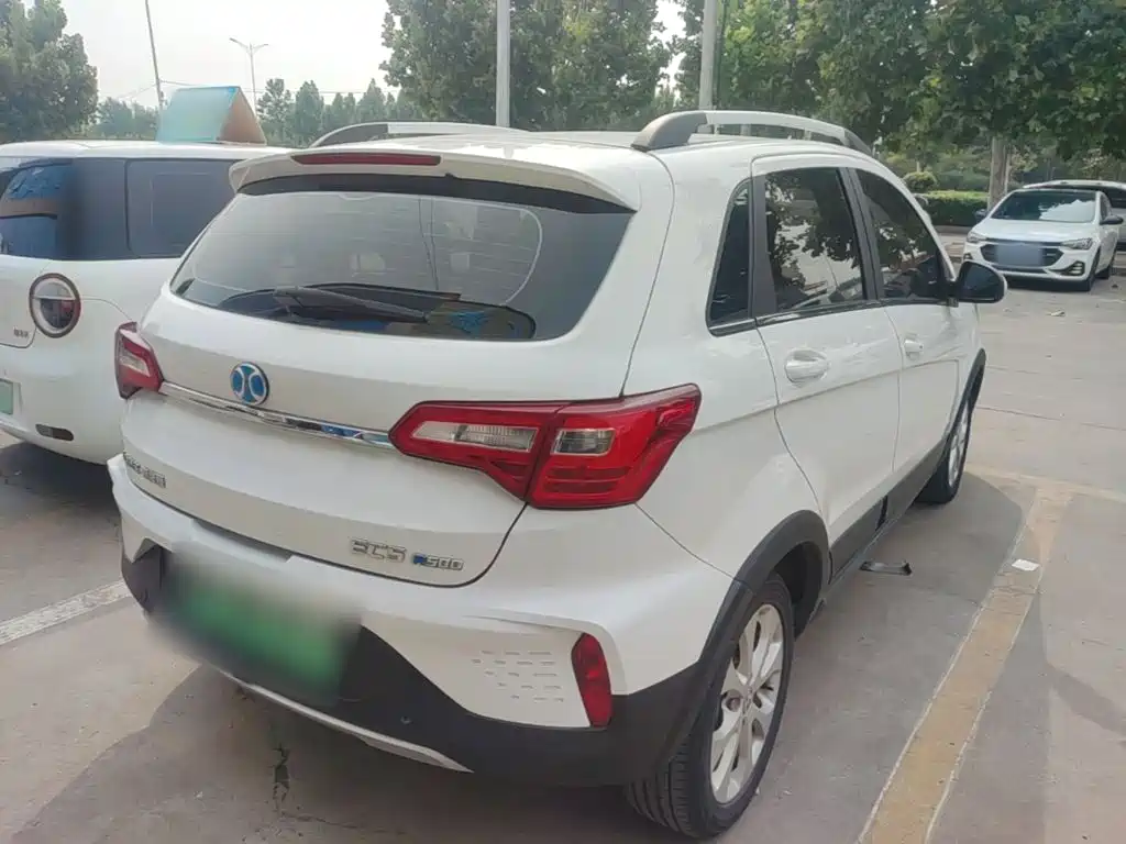 BAIC New Energy EC5 — миниатюра 7
