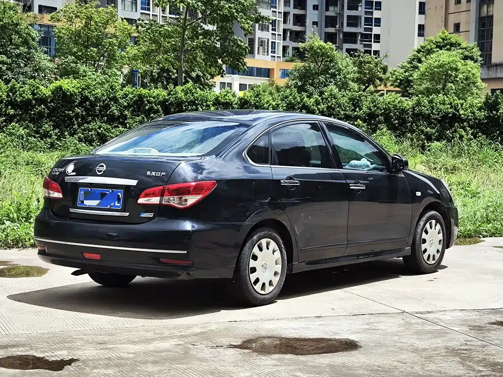 Nissan Sylphy — миниатюра 4
