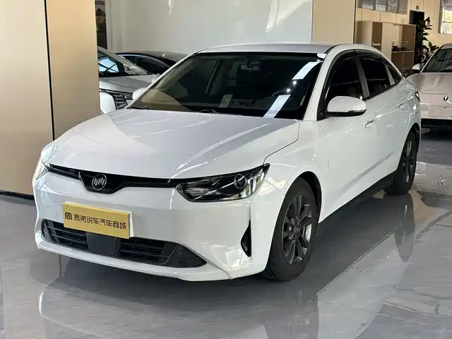 2022 Weltmeister E5