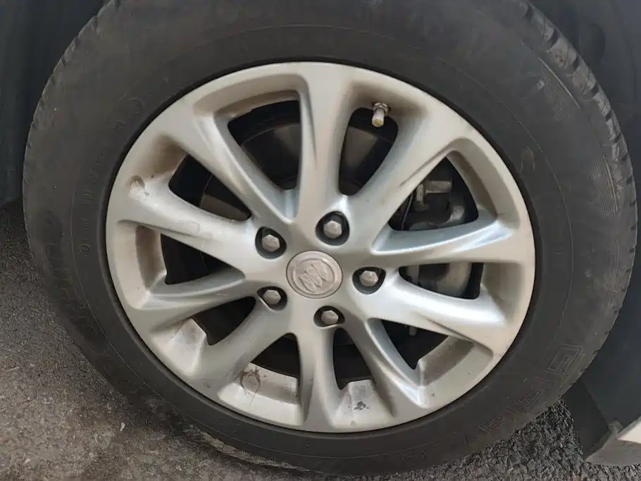 Buick GL6 — миниатюра 6