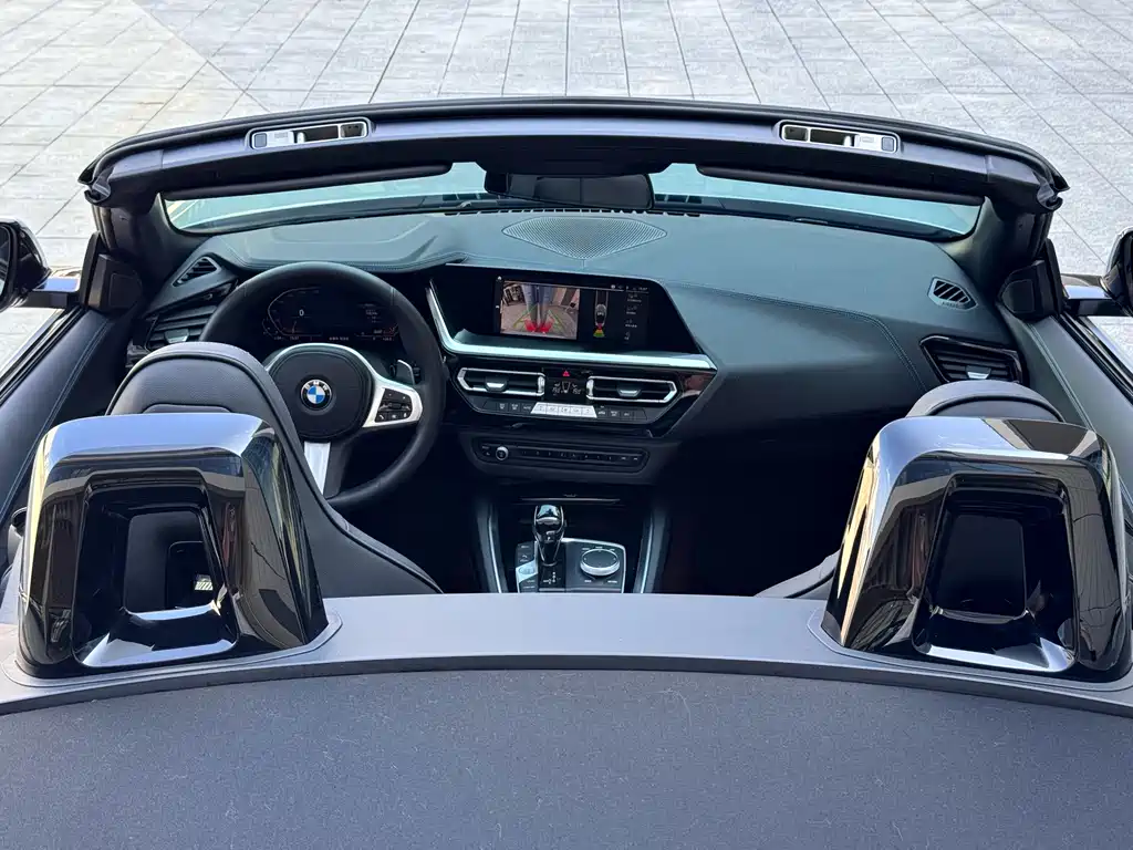 BMW Z4 — миниатюра 8