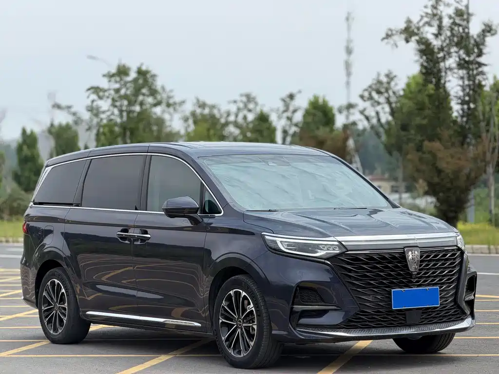 Roewe iMAX8 2022 400TGI
