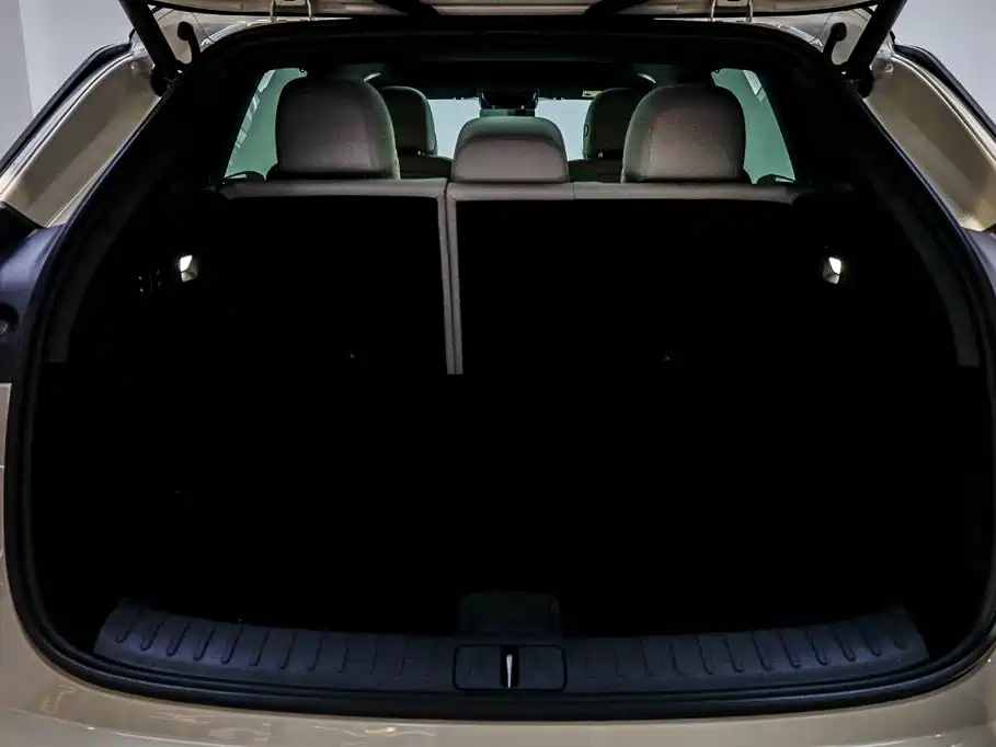 Li Auto i6 2025 Standard