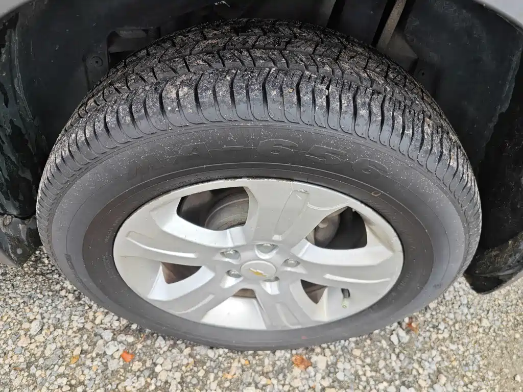 Chevrolet Captiva — миниатюра 11