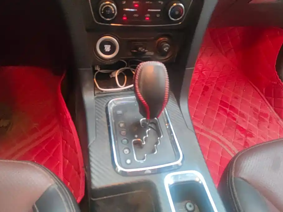 Geely Vision — миниатюра 16