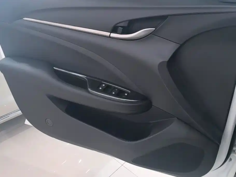 Buick Excelle — миниатюра 7