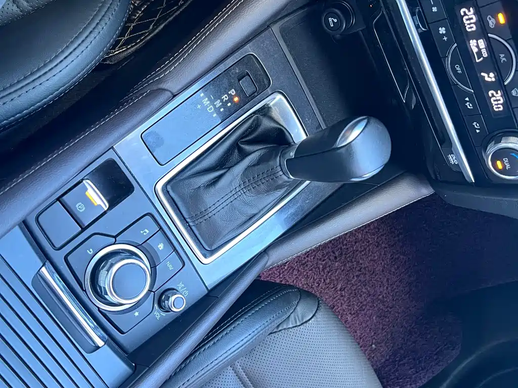 Mazda Atenza — миниатюра 18