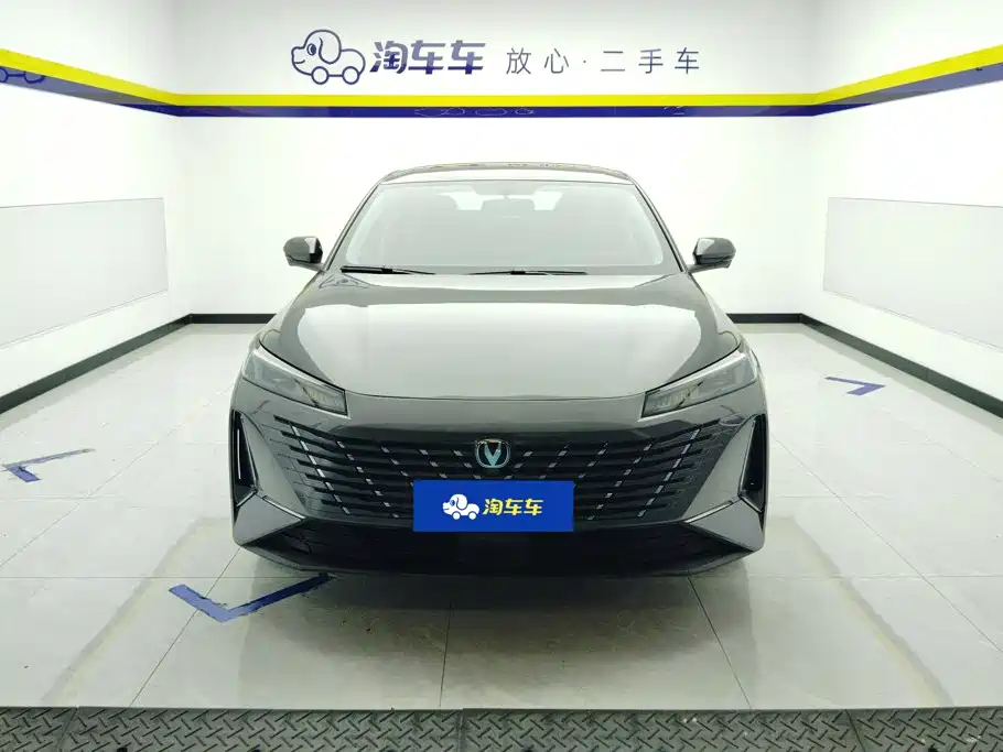 Changan Eado — миниатюра 2
